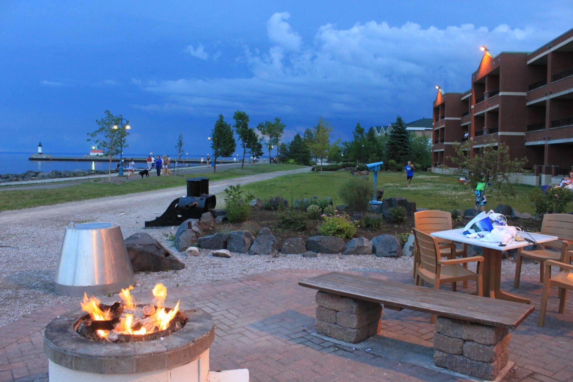 The Inn On Lake Superior Duluth Exterior foto